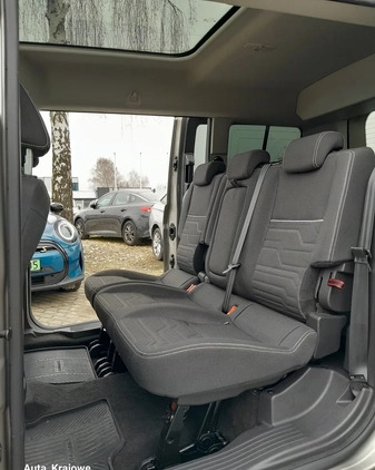 Ford Tourneo Connect Grand cena 53900 przebieg: 223000, rok produkcji 2017 z Wronki małe 596